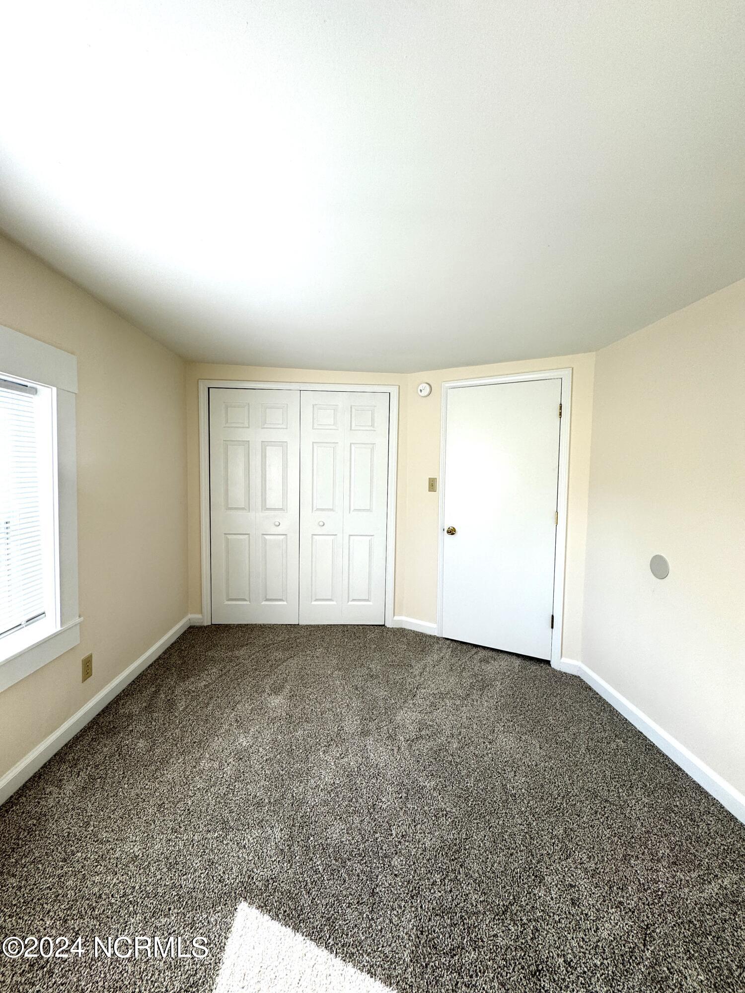 2274 Dawson Cabin Road Jacksonville, NC 28540 - Photo 22 of 29 20240516_123802960_iOS