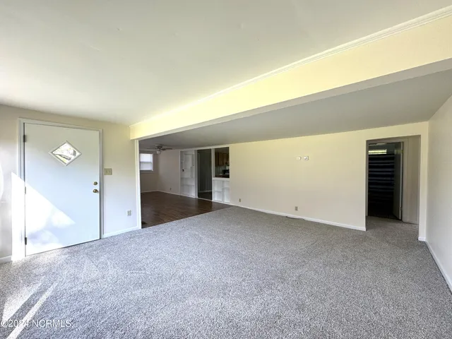 $1,250 | 2274 Dawson Cabin Road, Jacksonville, NC 28540