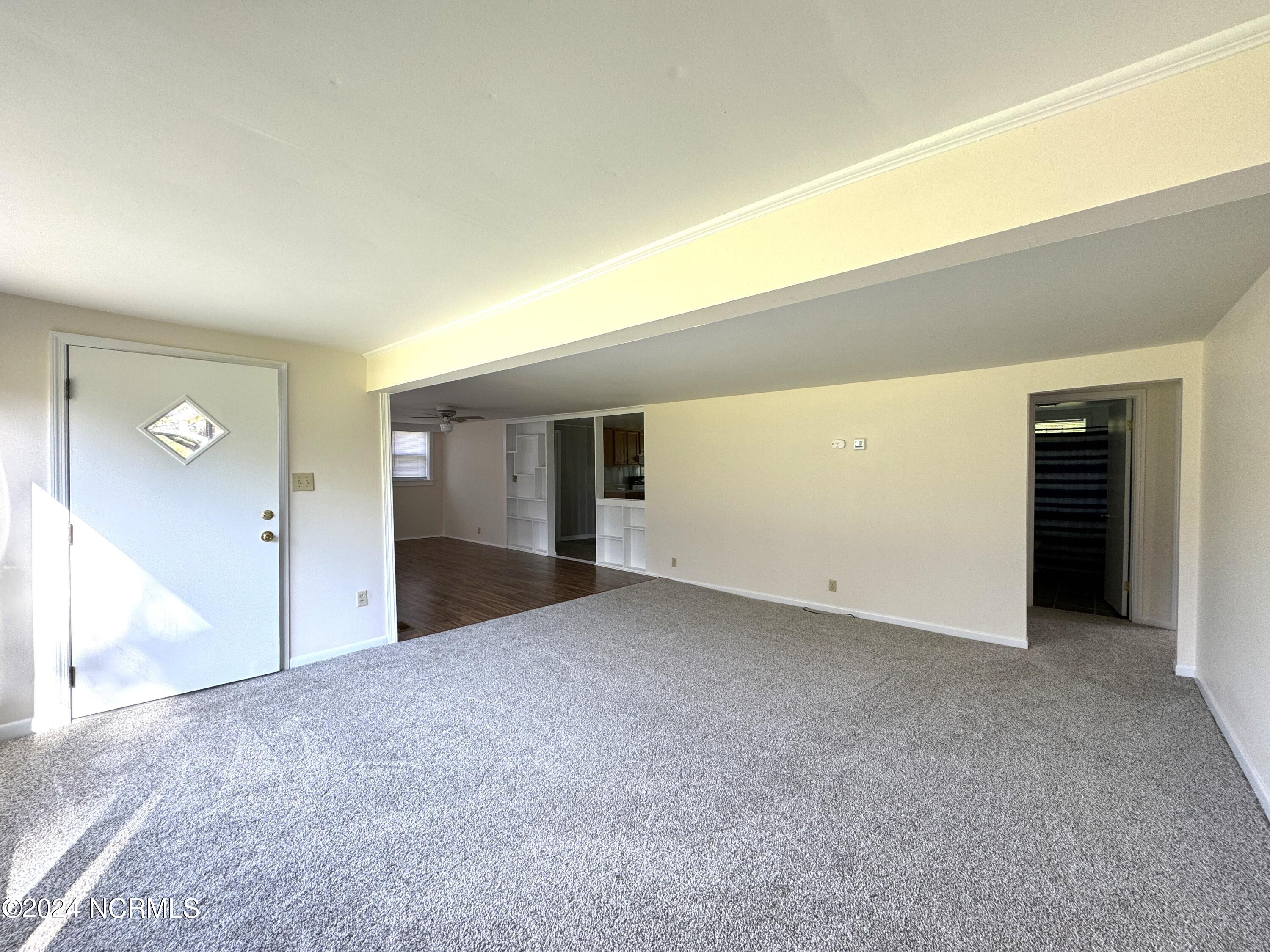 2274 Dawson Cabin Road Jacksonville, NC 28540 - Photo 4 of 29 20240516_123328952_iOS