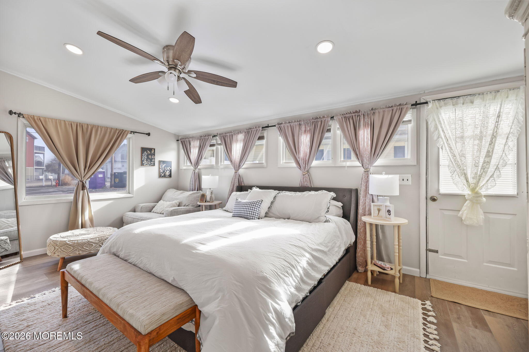 4 Drake Place Bayville, NJ 08721 - Photo 14 of 27 Primary Suite