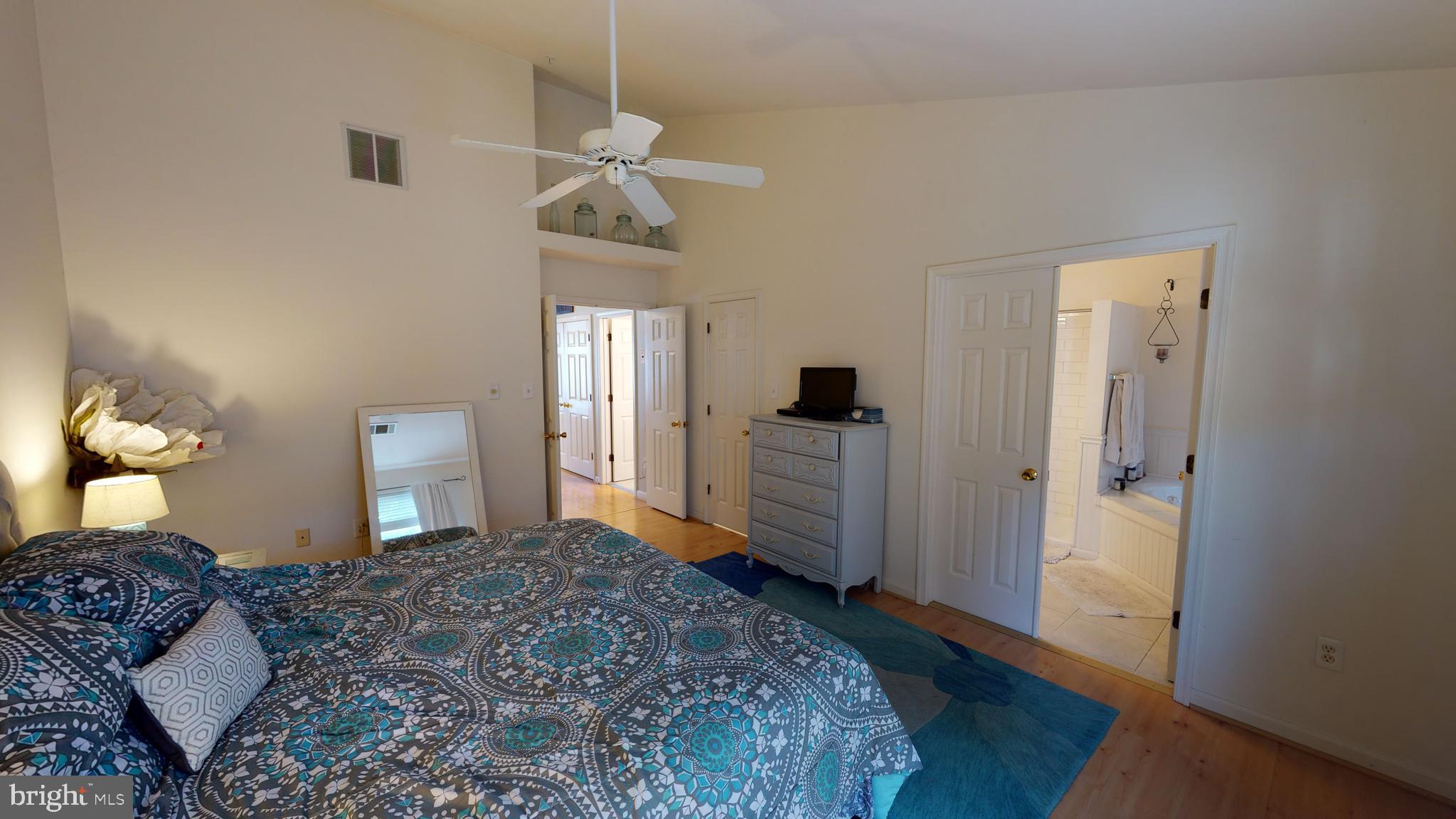 8704 Riverscape Court Odenton, MD 21113 - Photo 31 of 62 Master bedroom