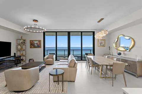 $2,299,900 | 2103 Bayshore Boulevard, Unit 605, Tampa, FL 33606