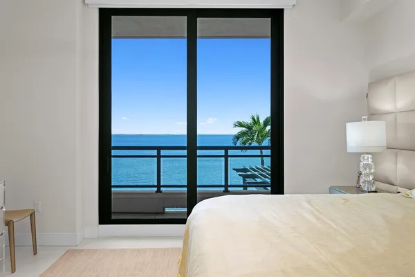 $2,299,900 | 2103 Bayshore Boulevard, Unit 605, Tampa, FL 33606