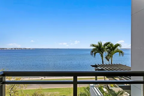 $2,299,900 | 2103 Bayshore Boulevard, Unit 605, Tampa, FL 33606