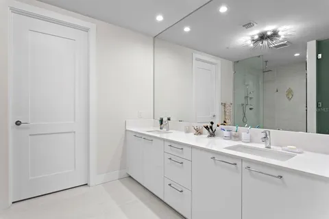 $2,299,900 | 2103 Bayshore Boulevard, Unit 605, Tampa, FL 33606