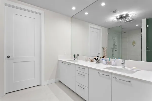 $2,299,900 | 2103 Bayshore Boulevard, Unit 605, Tampa, FL 33606