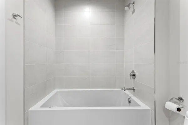 $2,299,900 | 2103 Bayshore Boulevard, Unit 605, Tampa, FL 33606