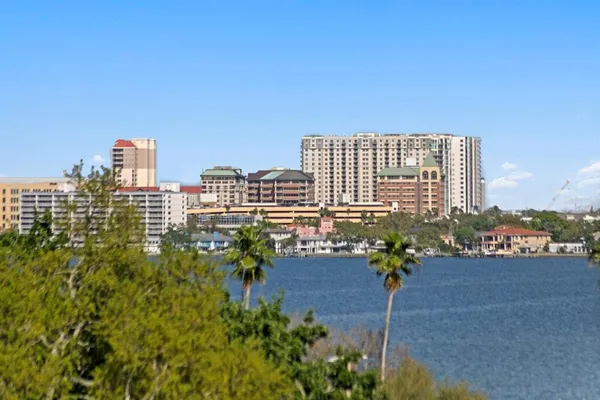 $2,299,900 | 2103 Bayshore Boulevard, Unit 605, Tampa, FL 33606