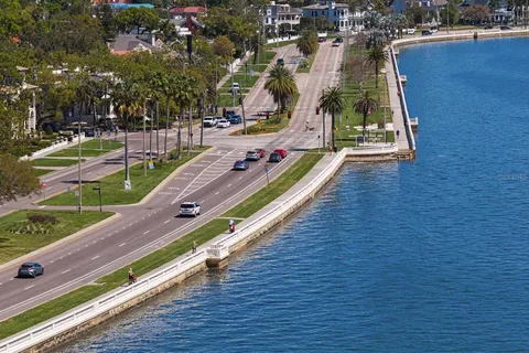 $2,099,000 | 2103 Bayshore Boulevard, Unit 605, Tampa, FL 33606