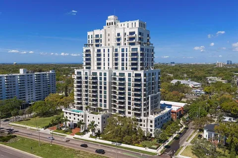 $2,099,000 | 2103 Bayshore Boulevard, Unit 605, Tampa, FL 33606