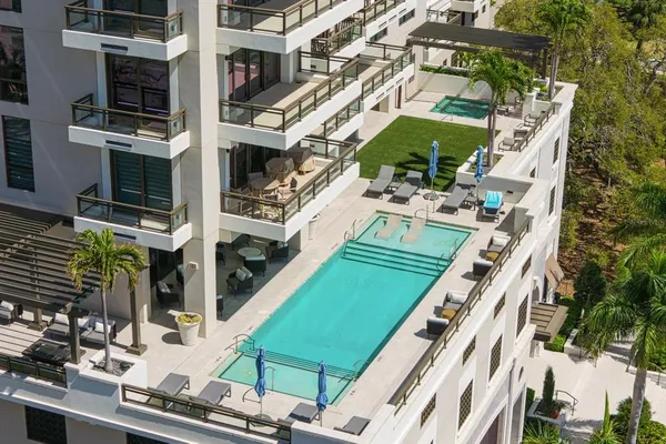 $2,299,900 | 2103 Bayshore Boulevard, Unit 605, Tampa, FL 33606