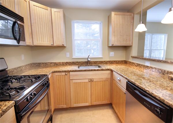 48 Turtle Brook Road, Unit 92 Canton, MA 02021 - Photo 5 of 18 Gallery Image 5