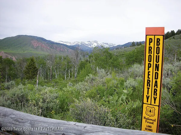 $1,975,000 | Rodeo Road, Jackson, WY 83001