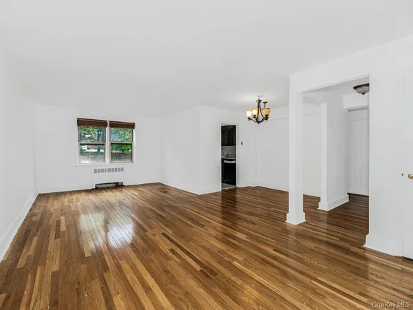 $274,900 | 144 Ravine Avenue, Unit 2C, Yonkers, NY 10701