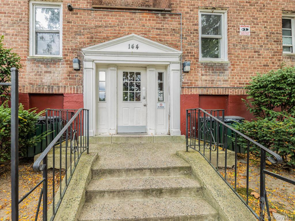 144 Ravine Avenue, Unit 2C Yonkers, NY 10701 - Photo 15 of 15 View of entrance to property