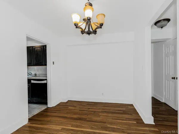 $274,900 | 144 Ravine Avenue, Unit 2C, Yonkers, NY 10701