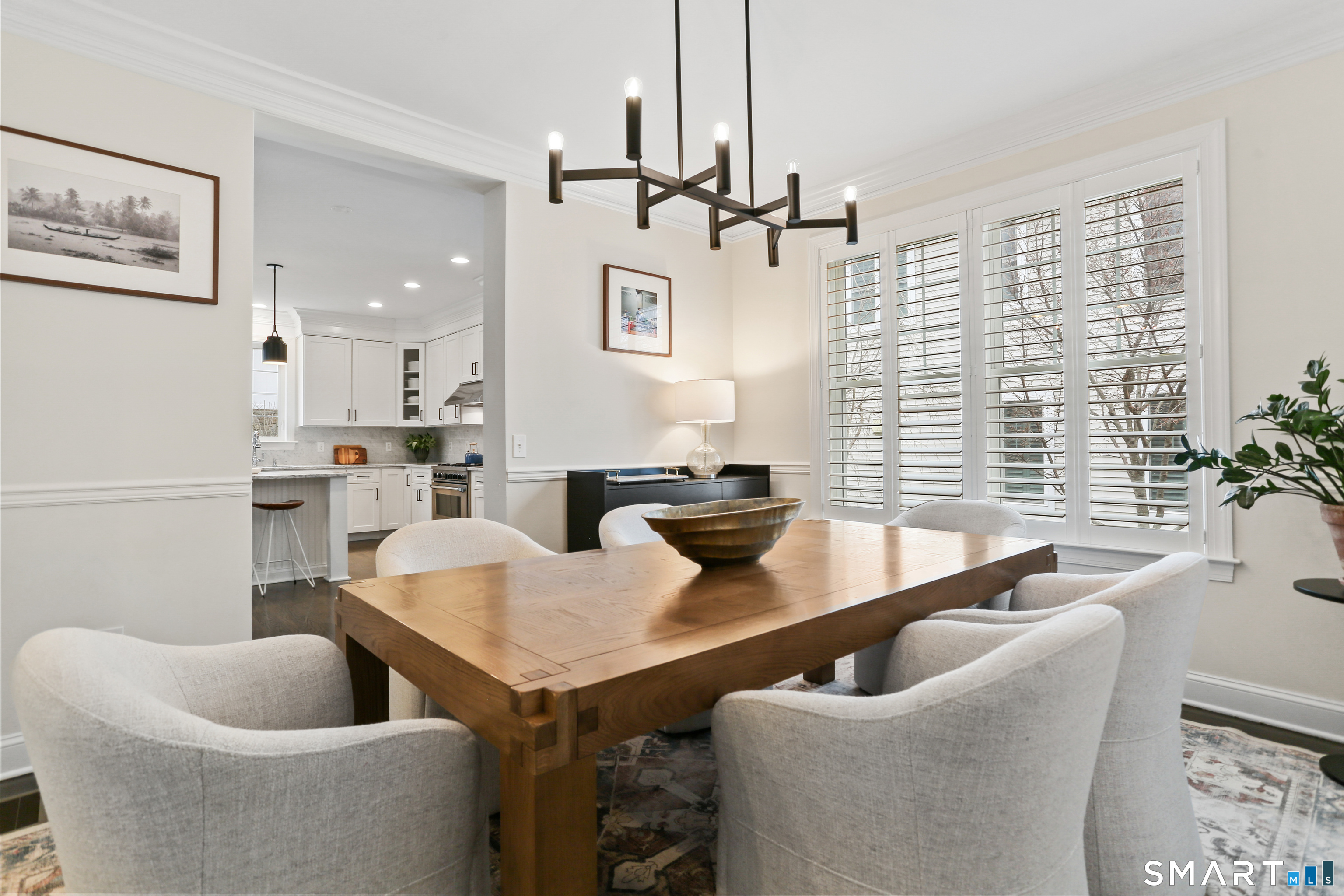 302 High Street Fairfield, CT 06824 - Photo 11 of 37