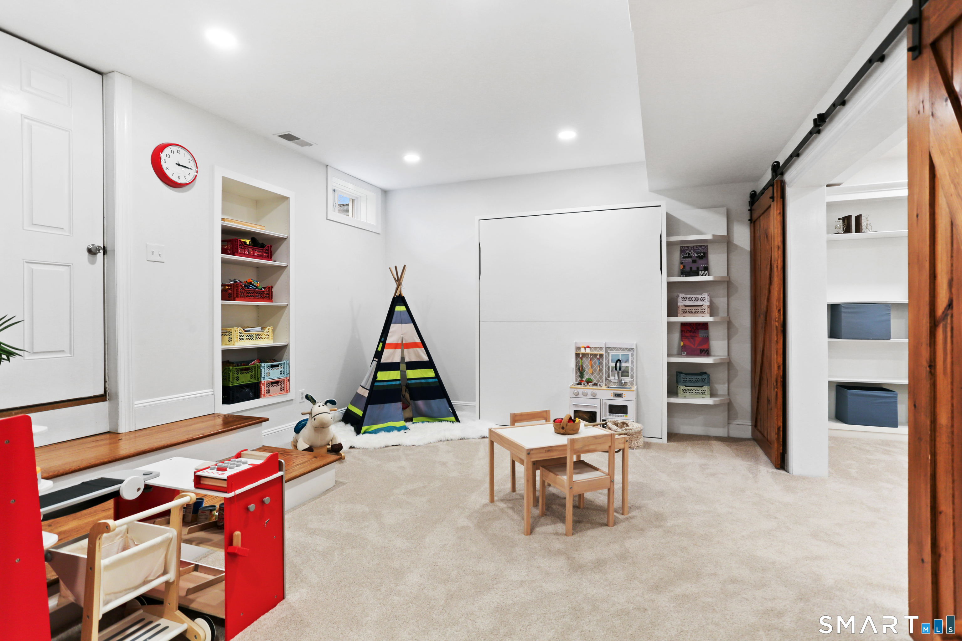 302 High Street Fairfield, CT 06824 - Photo 24 of 37