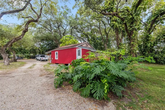 $1,200,000 | 535 Northwest 90th Street, Miami, FL 33150