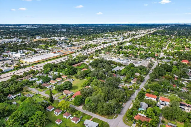 $1,200,000 | 535 Northwest 90th Street, Miami, FL 33150