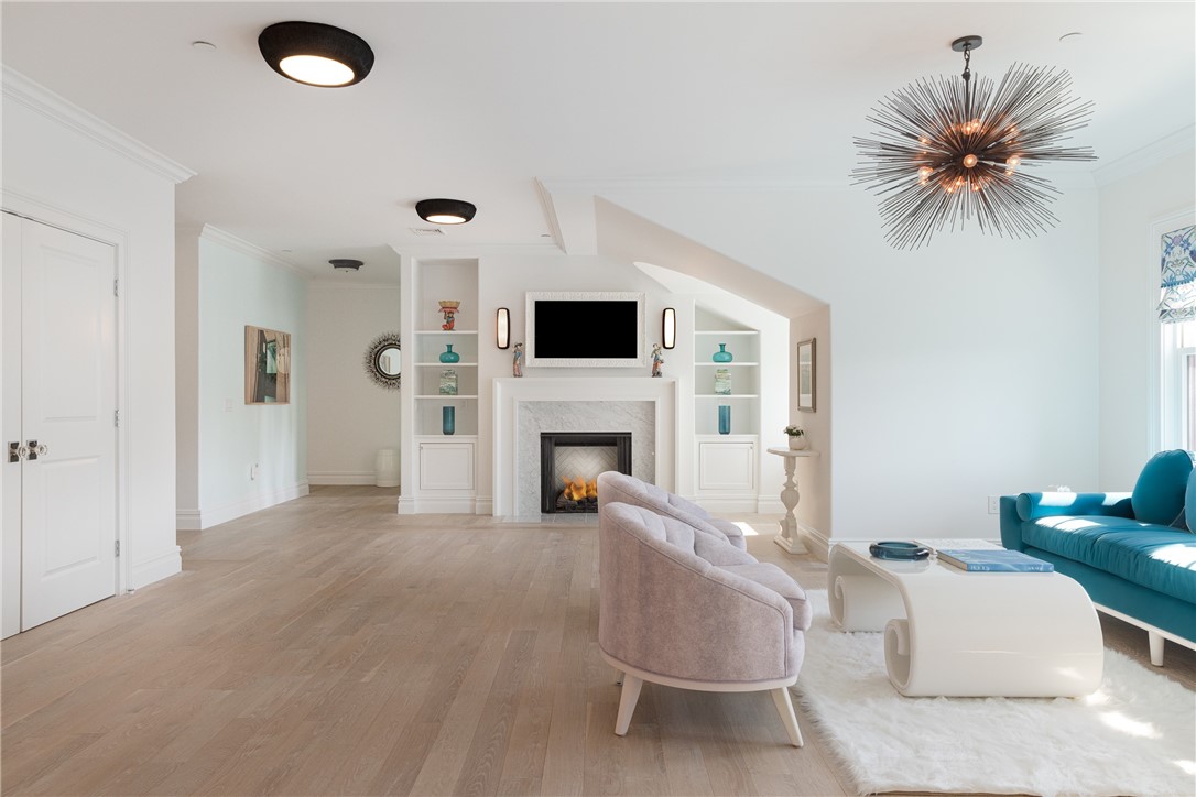 78 Rhode Island Avenue, Unit 8 Newport, RI 02840 - Photo 5 of 34