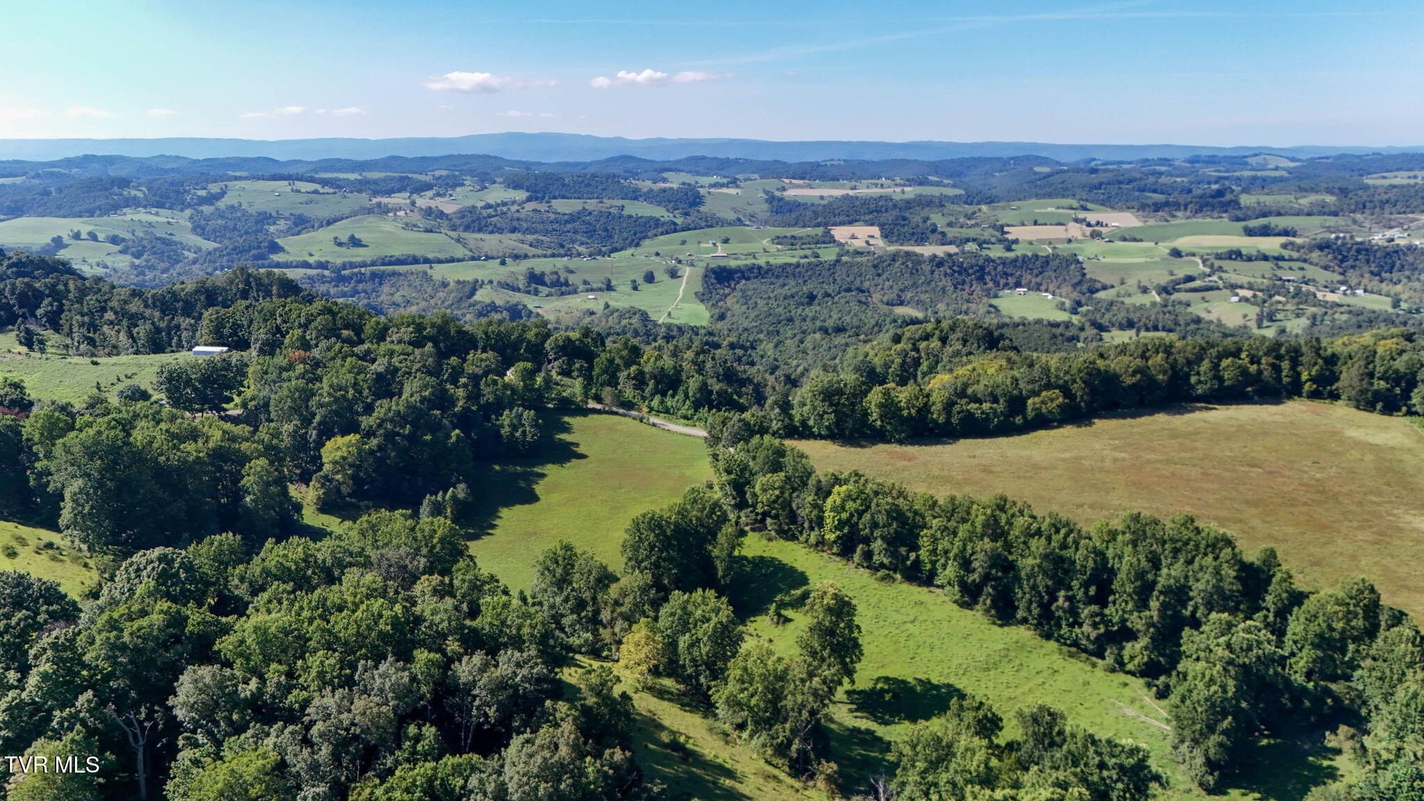 Rabbit Run Rabbit Run Nickelsville, VA 24271 - Photo 3 of 29 3-web-or-mls-TBD Rabbit Run Ln Drone JG-