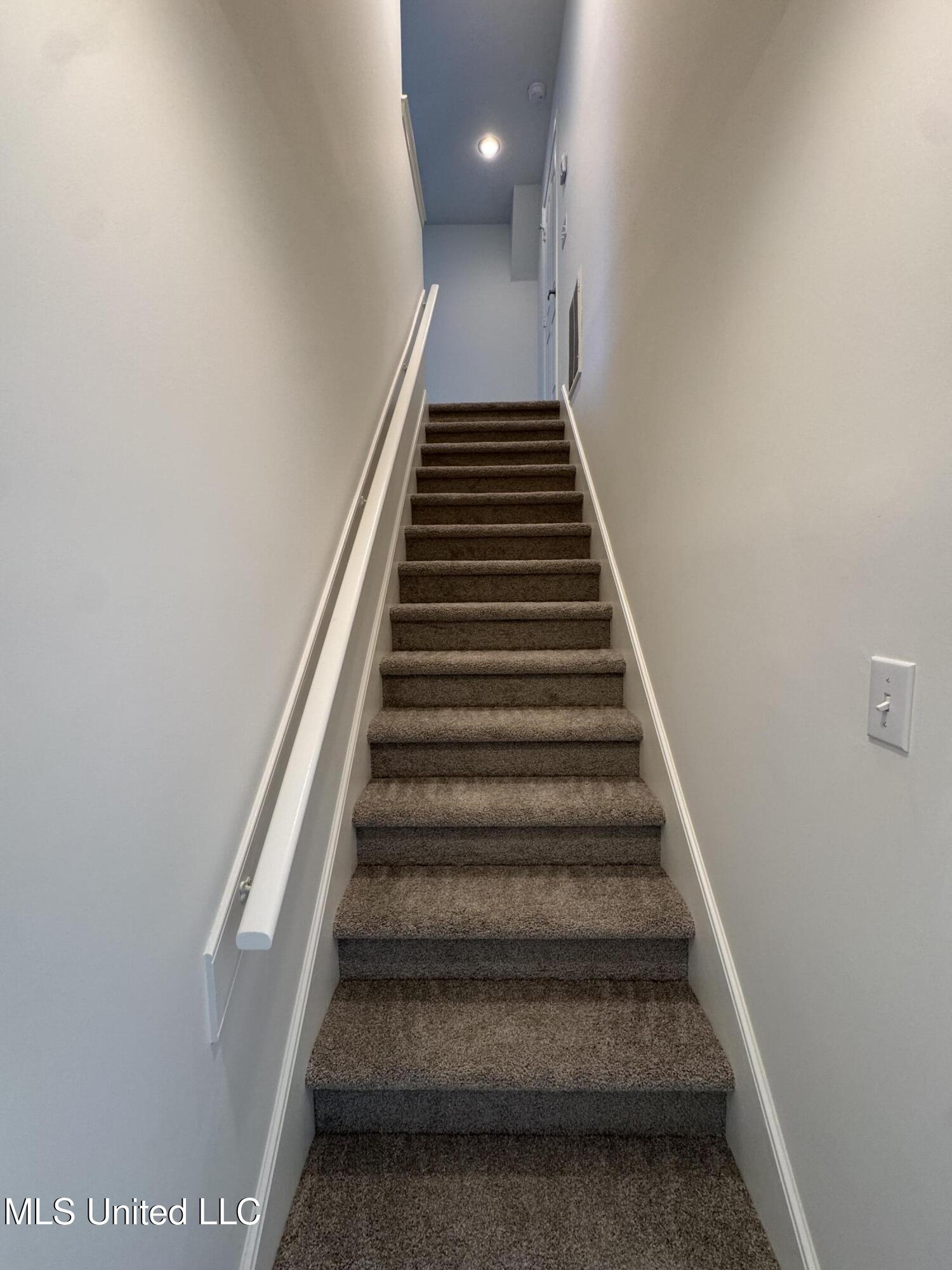 2740 Blue Ridge Cove Southaven, MS 38672 - Photo 23 of 26 Photo Sep 30 2025, 11 58 02 AM