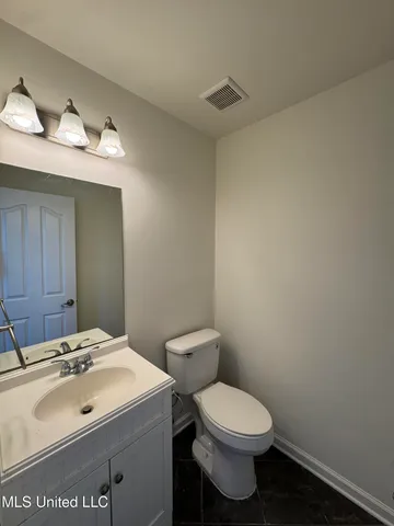 $317,900 | 2740 Blue Ridge Cove, Southaven, MS 38672