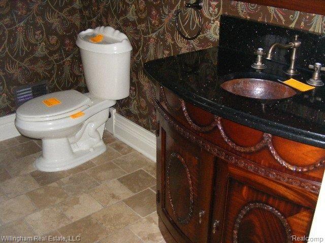 5822 North Territorial Road Dexter, MI 48130 - Photo 9 of 25 First Floor Half Bath