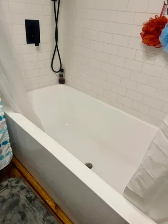 $1,750 | 102 West 8th Street, Chickamauga, GA 30707