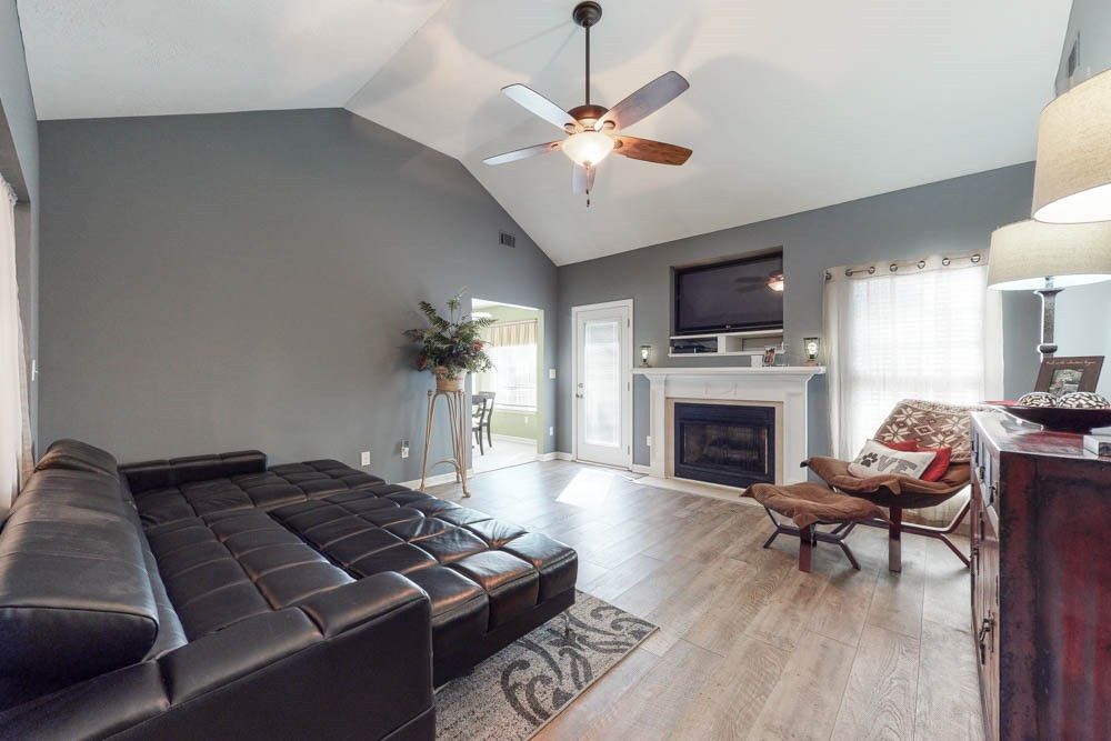272 Spring Oak Lane North Augusta, SC 29841 - Photo 4 of 25 Gallery Image 4
