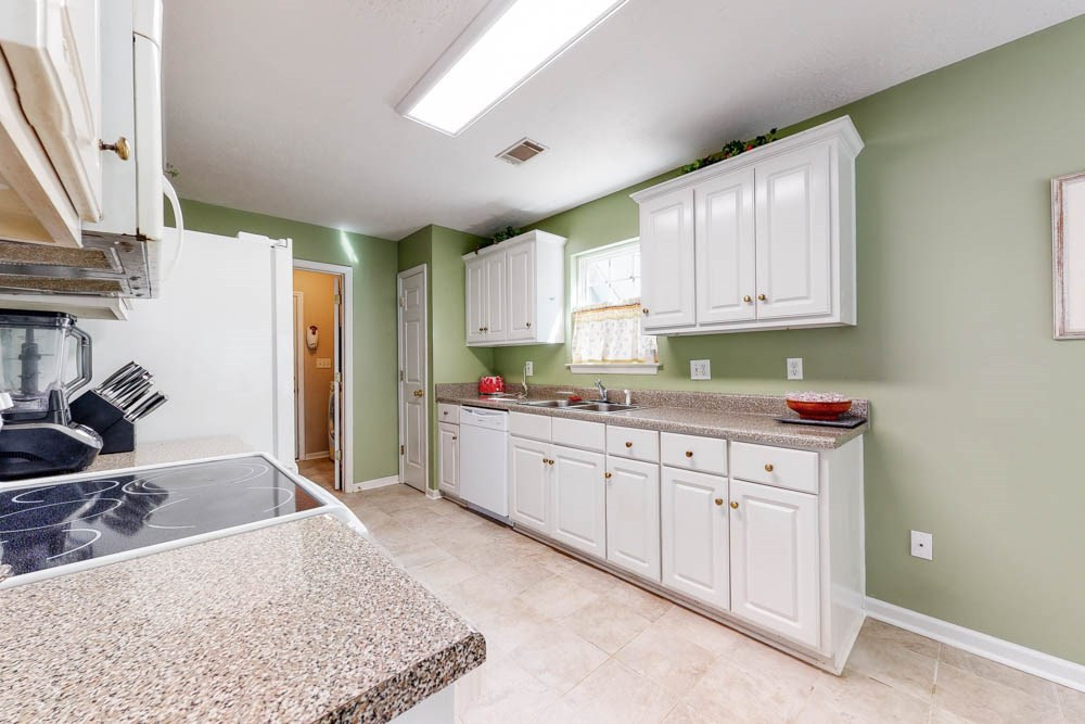 272 Spring Oak Lane North Augusta, SC 29841 - Photo 7 of 25 Gallery Image 7