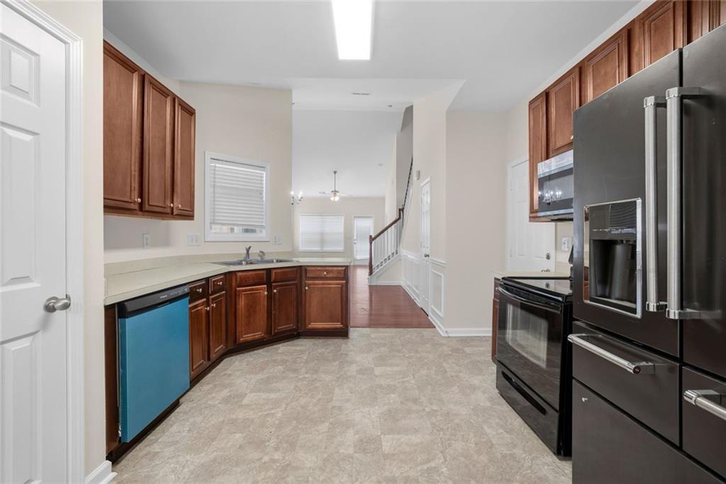 2555 Flat Shoals Road, Unit 1501 Atlanta, GA 30349 - Photo 9 of 22