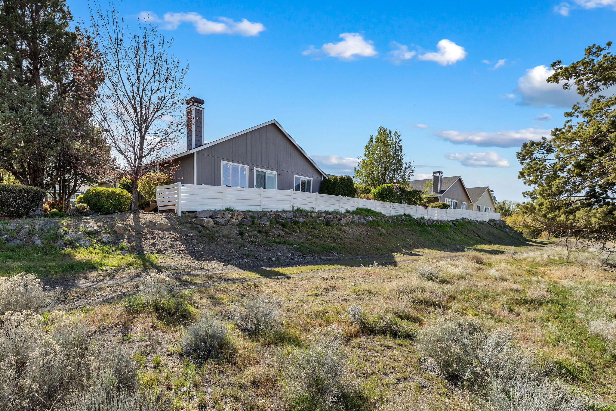 3626 Southwest 29th Street Redmond, OR 97756 - Photo 26 of 31 open area behind home