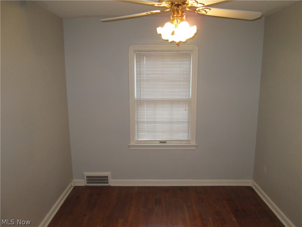 3379 Chalfant Road Cleveland, OH 44120 - Photo 20 of 35 Gallery Image 20