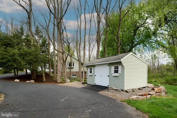 $780,000 | 2890 Halfmoon Valley Road, Port Matilda, PA 16870