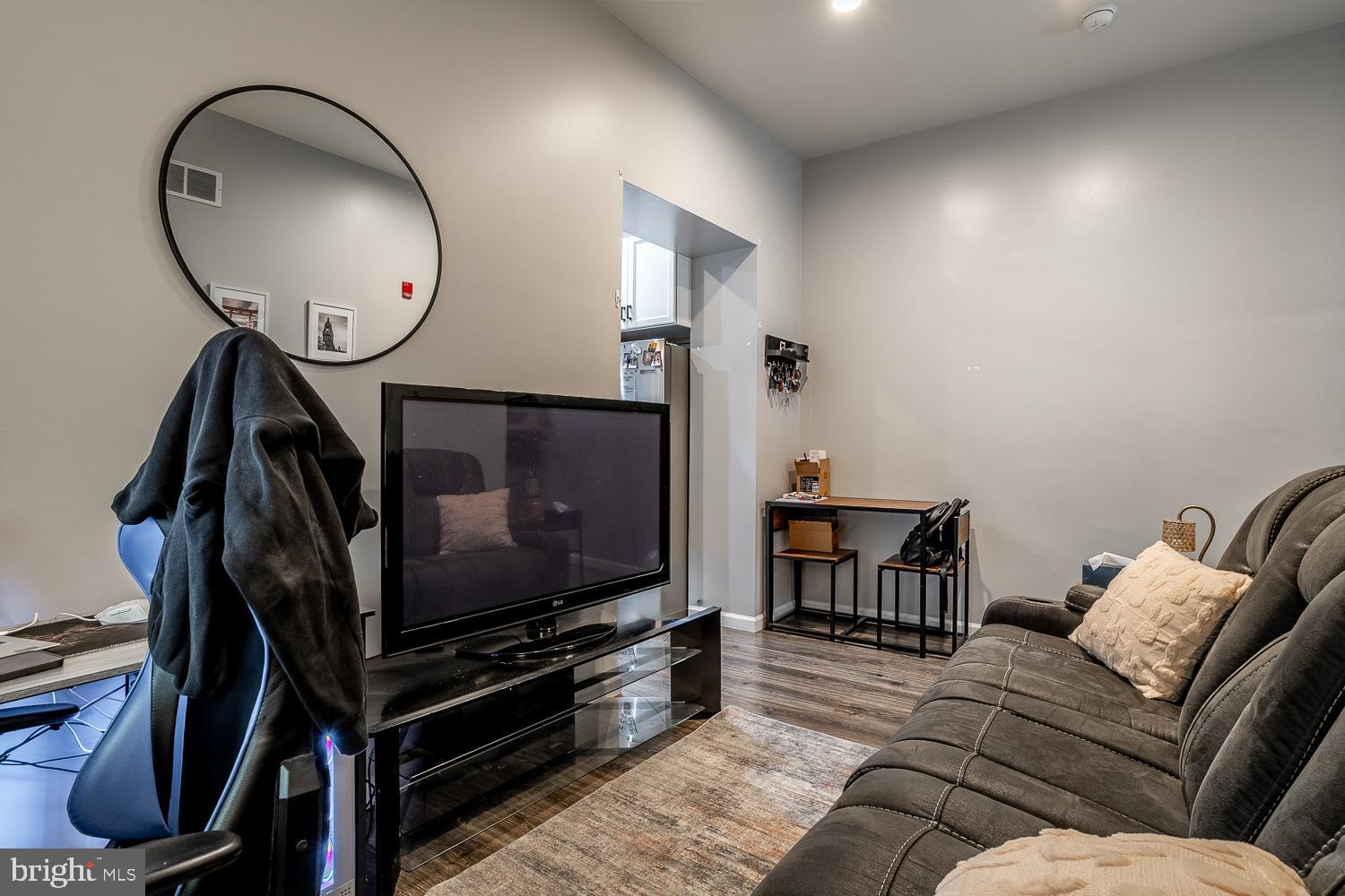 116 South Fellowship Road Maple Shade, NJ 08052 - Photo 4 of 15