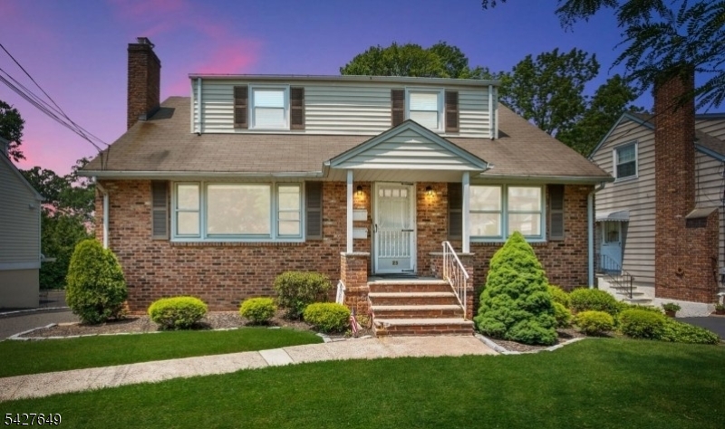 23 Gates Avenue Summit, NJ 07901 - Photo 1 of 9