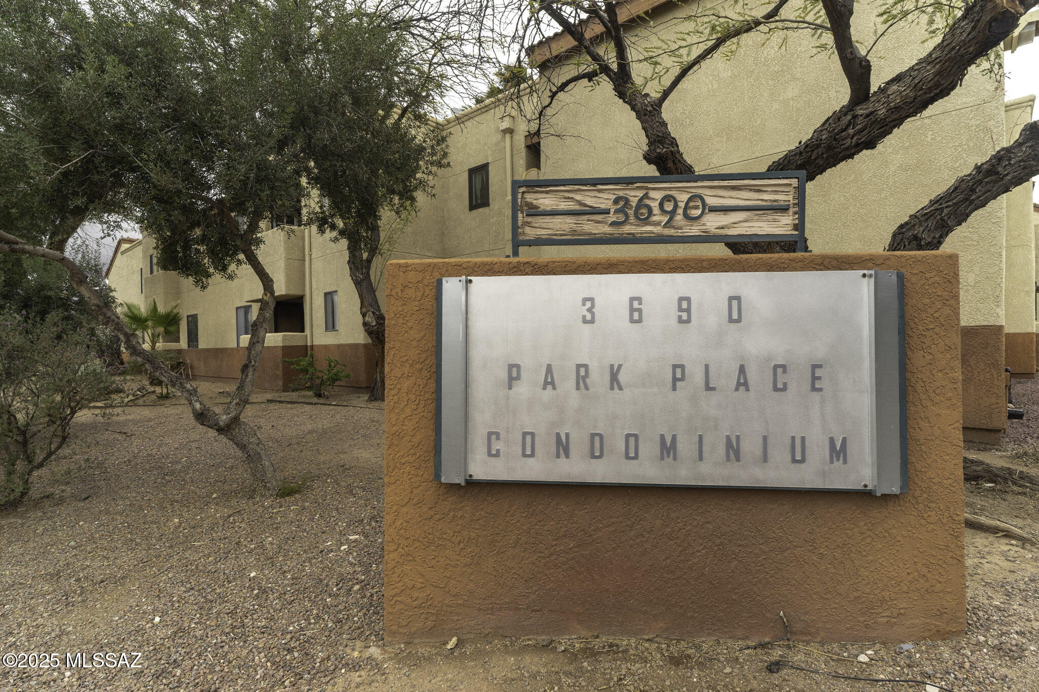 3690 North Country Club Road, Unit 1028 Tucson, AZ 85716 - Photo 15 of 17