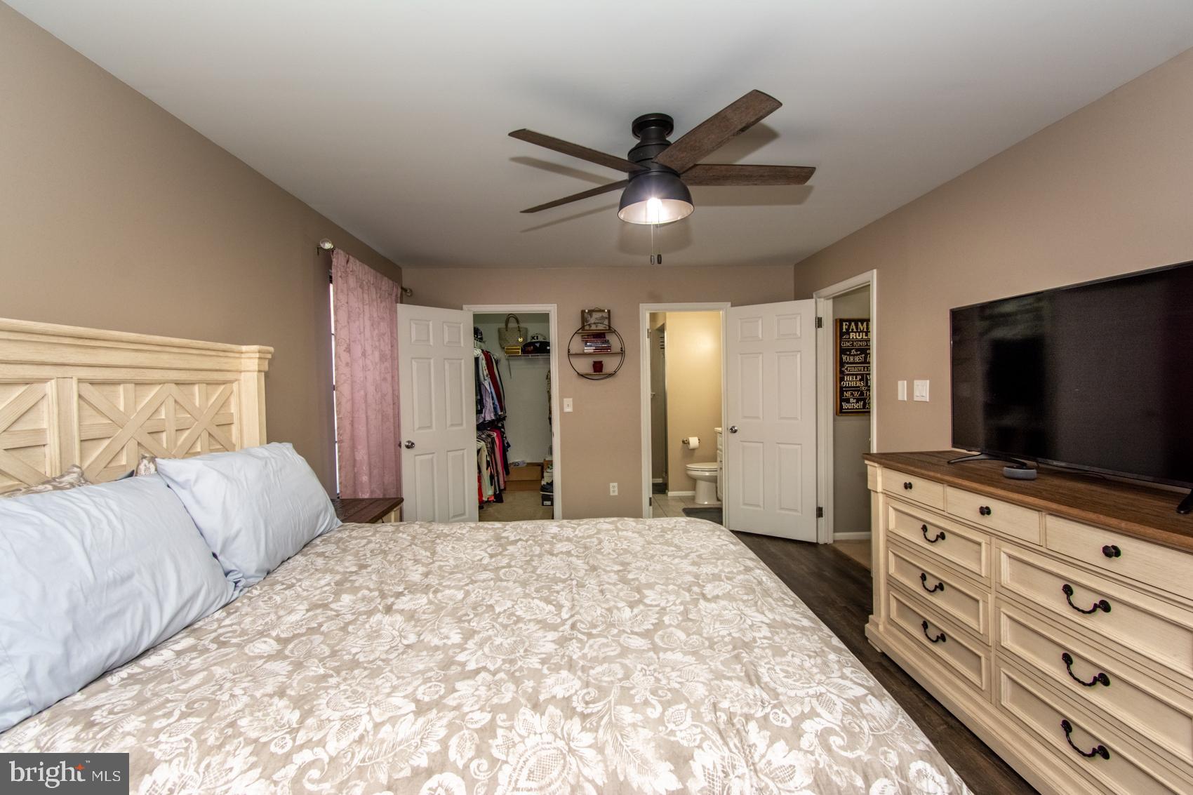 9 Aspen Road Sicklerville, NJ 08081 - Photo 20 of 39 Gallery Image 20