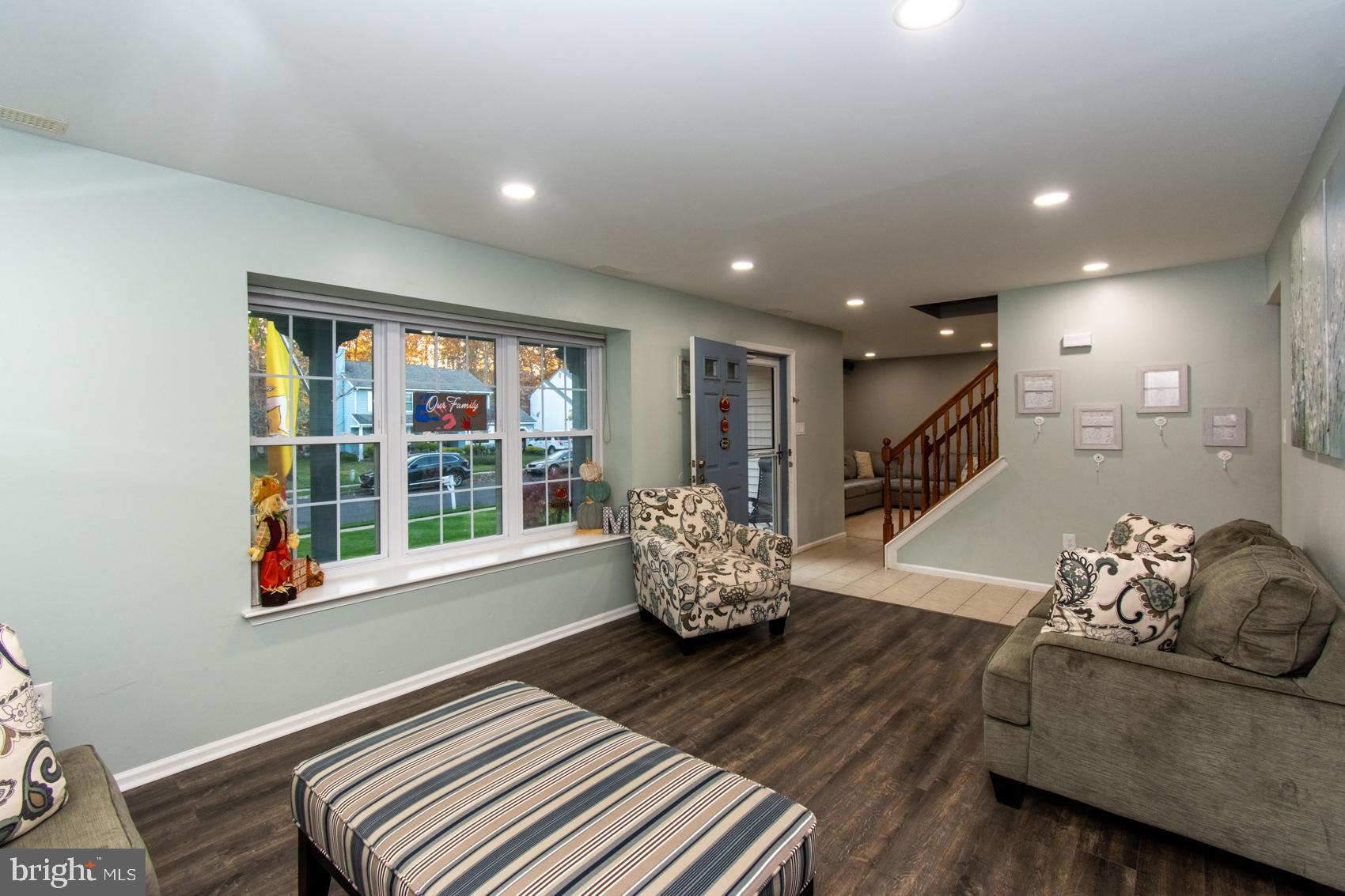 9 Aspen Road Sicklerville, NJ 08081 - Photo 6 of 39 Gallery Image 6