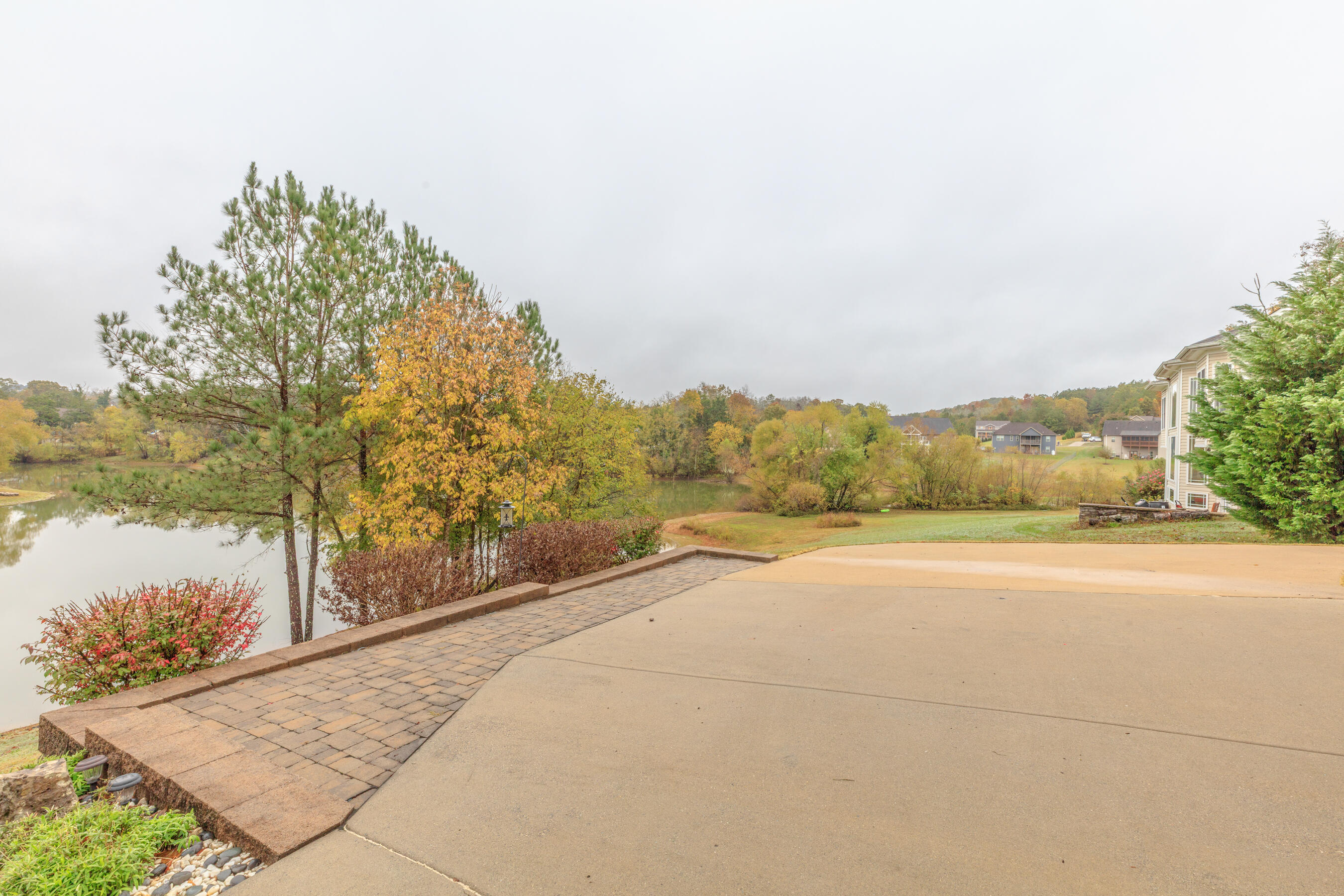 514 Ginger Lake Drive Rock Spring, GA 30739 - Photo 4 of 58 514 Ginger Lake HD (12)