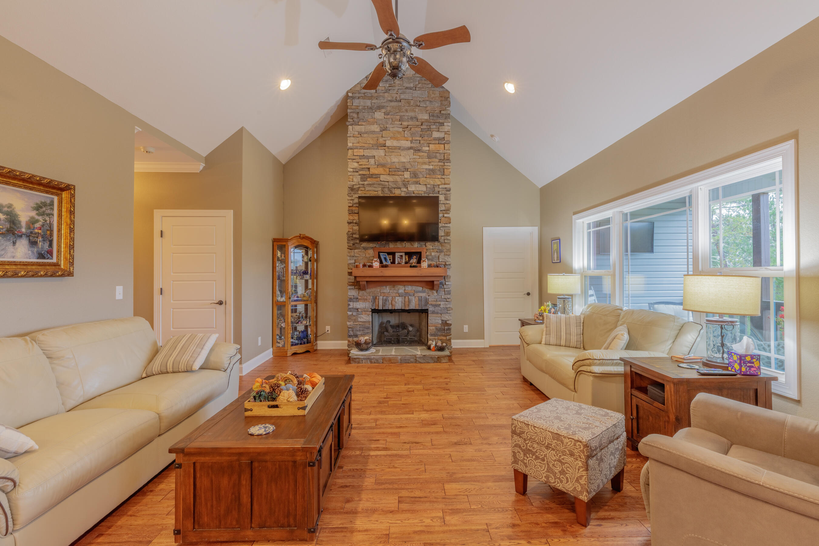 514 Ginger Lake Drive Rock Spring, GA 30739 - Photo 10 of 58 514 Ginger Lake HD (46)