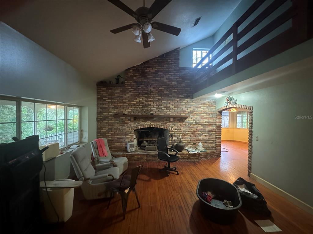 34935 Prospect Road Dade City, FL 33525 - Photo 8 of 16 Gallery Image 8