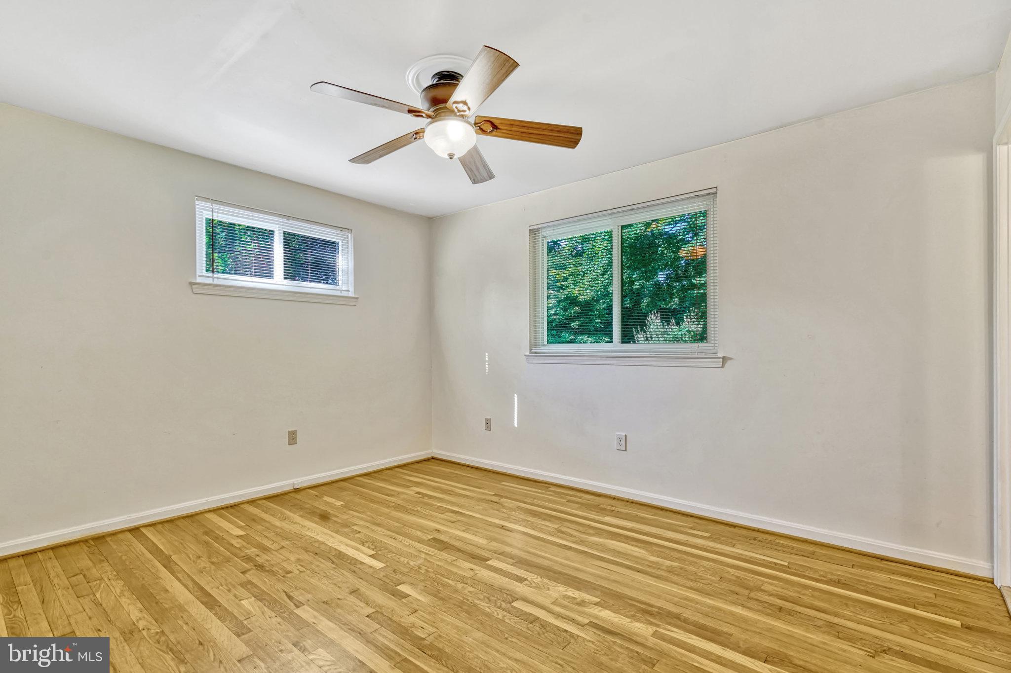 5508 Callander Drive Springfield, VA 22151 - Photo 16 of 35 Primary bedroom