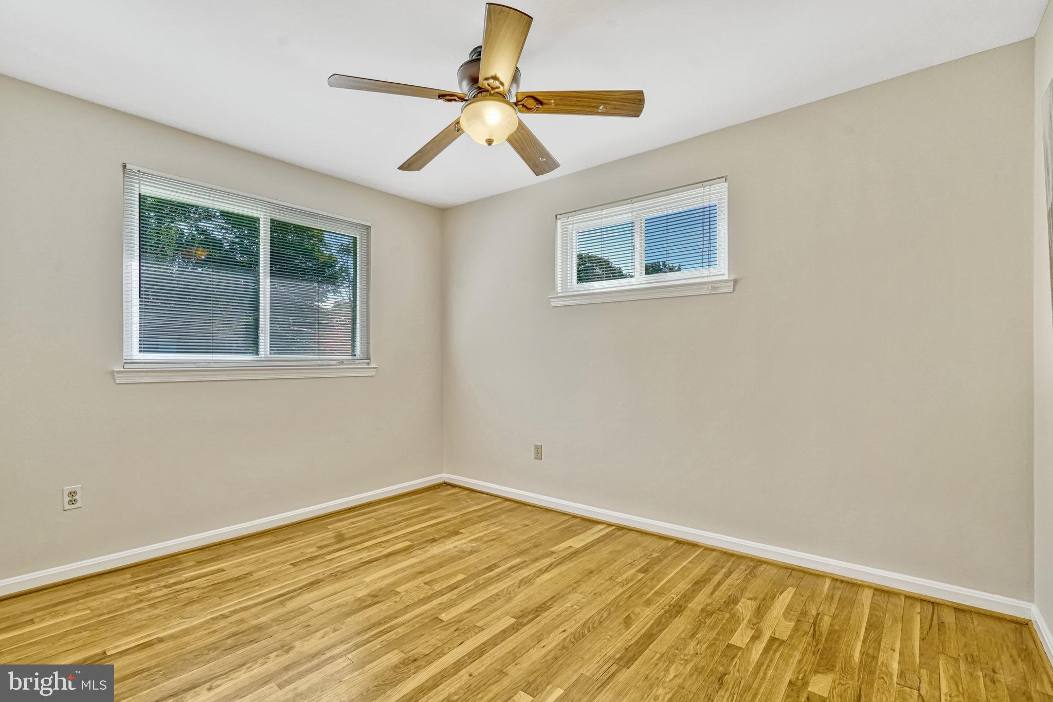 5508 Callander Drive Springfield, VA 22151 - Photo 20 of 35 Bedroom 2