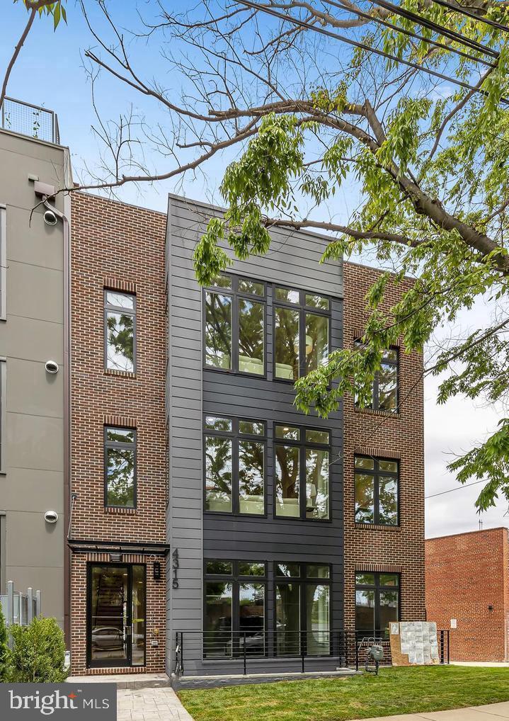 4315 Harrison Street Northwest, Unit 7 Washington, DC 20015 - Photo 2 of 12