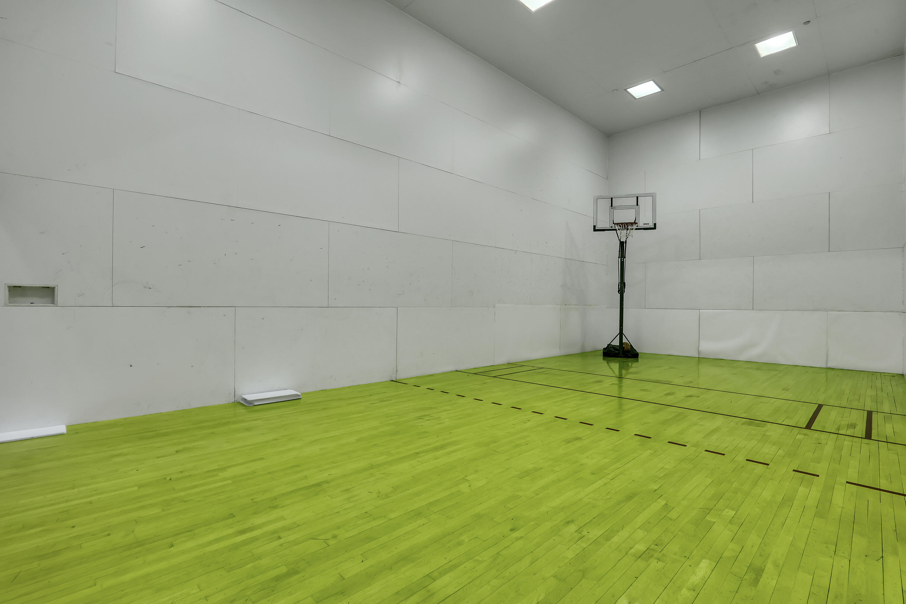 11790 St Andrews Place, Unit 105 Wellington, FL 33414 - Photo 49 of 55 a bathroom with a shower