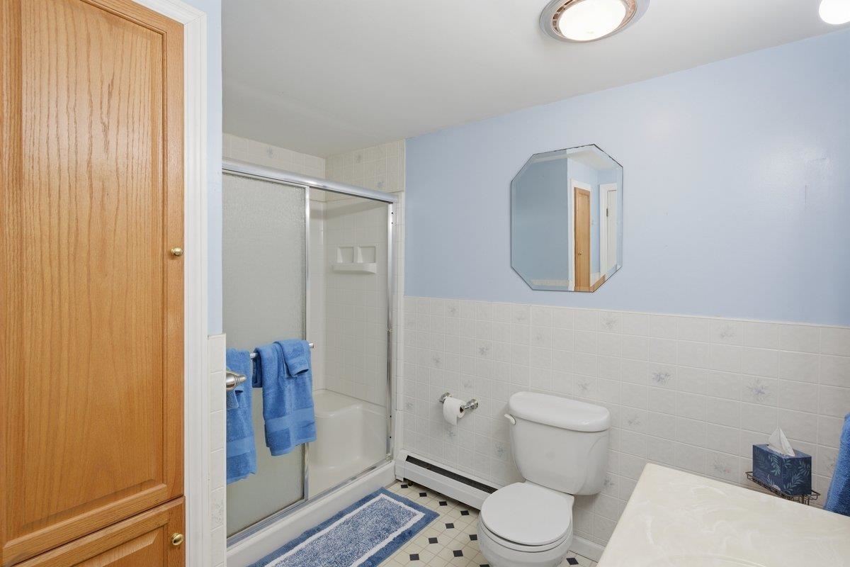 1808 East Road Bennington, VT 05201 - Photo 11 of 34