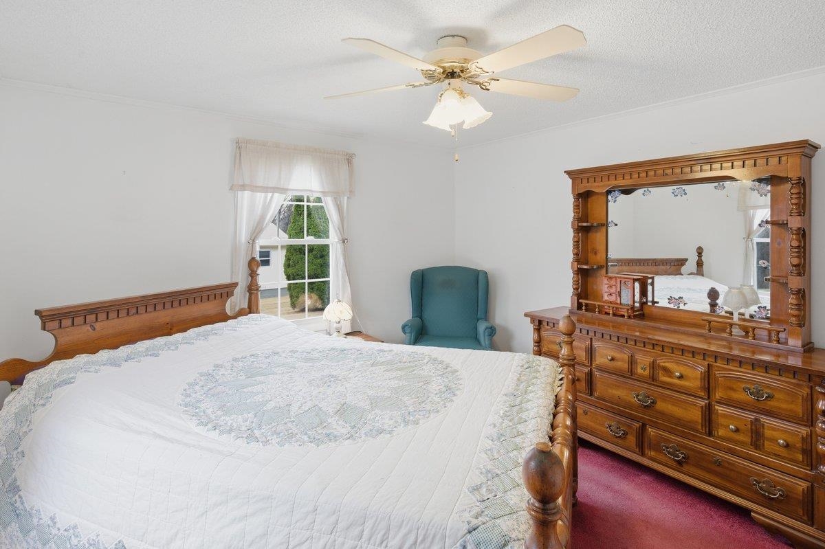 1808 East Road Bennington, VT 05201 - Photo 12 of 34